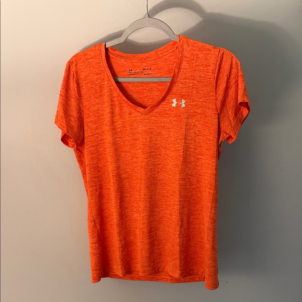 Under Armour Women’s Heathered Orange V-Neck Performance Tee